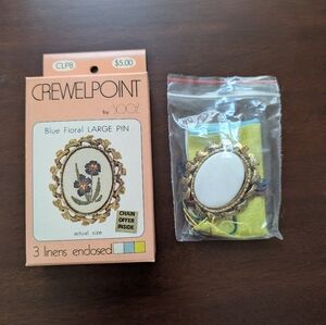 Crewelpoint Blue Floral Large Pin - Gold Frame with White Center